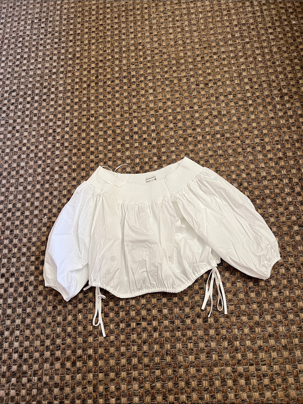 White Off-Shoulder Puff Sleeve Crop Top Nordstrom brand  small new